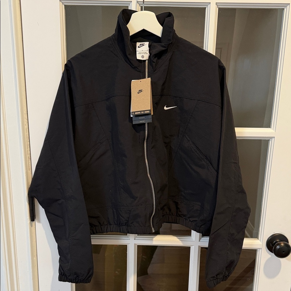 Nike Women's Black Windbreaker Jacket